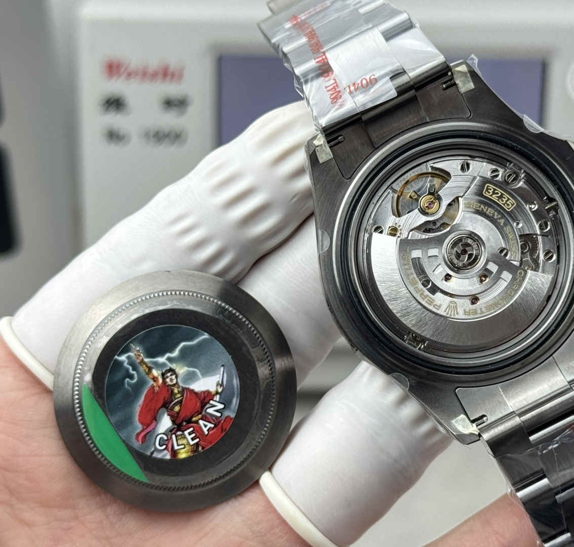 Yacht-Master 226627 – Grade 5 Titanium 42mm Replica with 3235 Movement