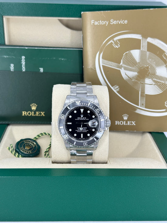 Pre-Owned Rolex Replica Watch Submariner Date 1999 16610