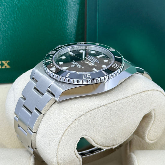 Pre-owned Rolex Replica Watch Submariner No Date 41, Stainless Steel, Black dial, 124060-0001
