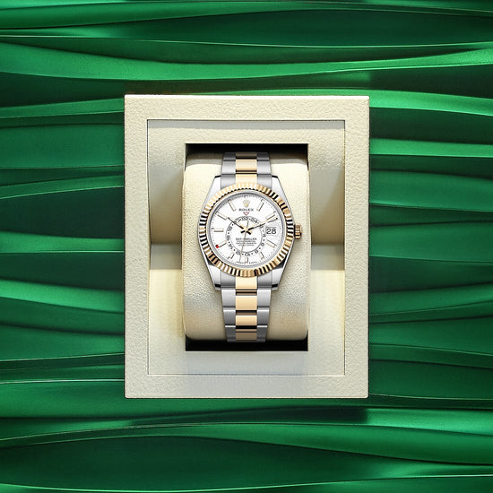 Rolex Replica Watch Sky-Dweller, 42mm, Oystersteel and 18k Yellow Gold, 336933-0005